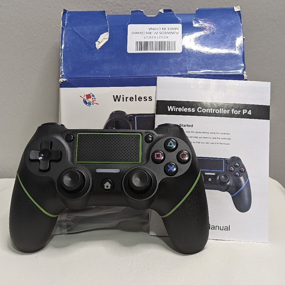 PS4 wireless controller - Picture 1 of 8